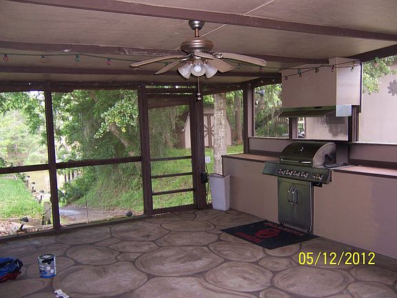 Outdoor Screened Patio