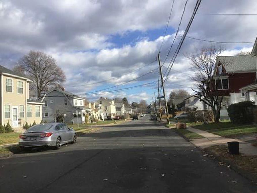 263 Linnmoore St, Hartford, CT 06106 Zillow