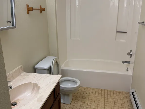 220 Church St #1, Flasher, ND 58535