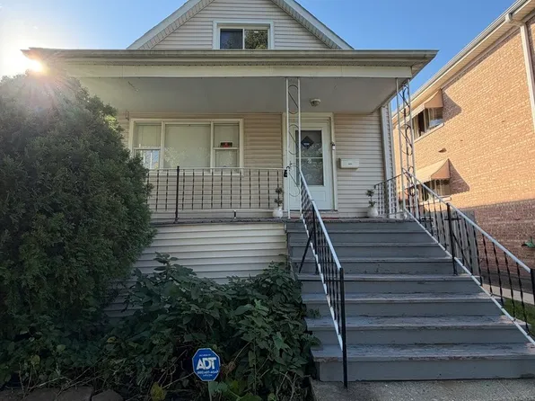 5452 N Luna Ave, Chicago, IL 60630