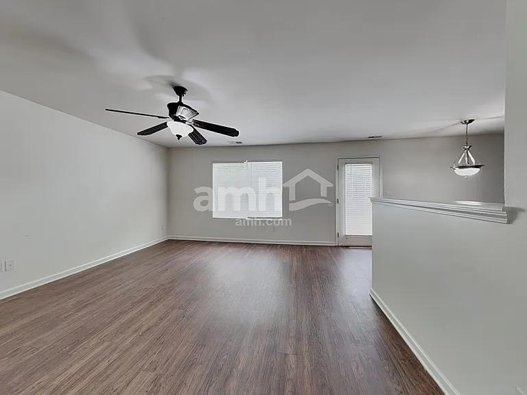 5149 Liberty Hall Cir — Photo 7