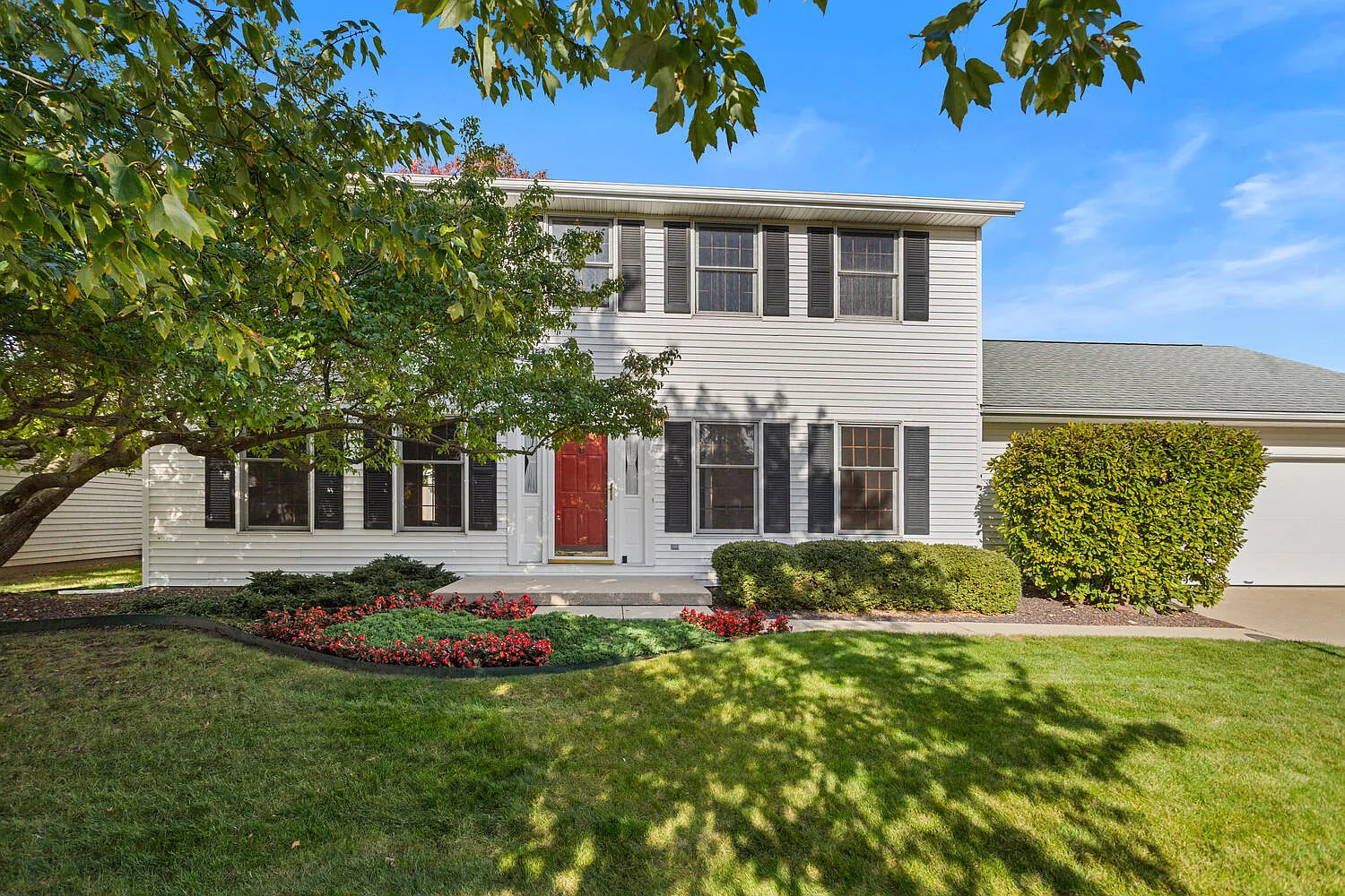 1507 Glenshire Dr photo 1