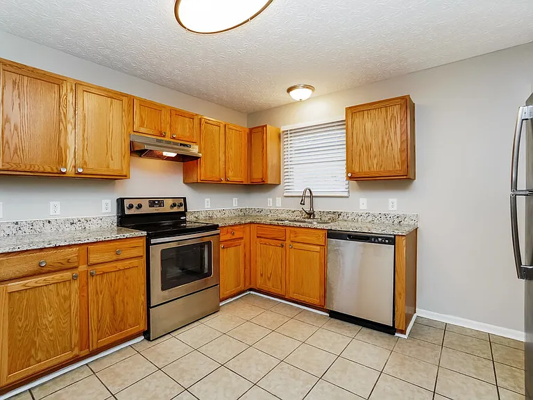 2183 Painted Cliff Dr — Photo 10