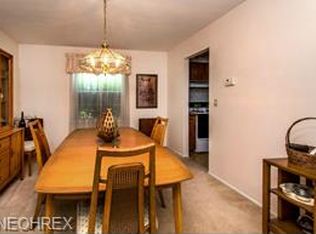 3641 Ridge Park Dr, Broadview Heights, OH