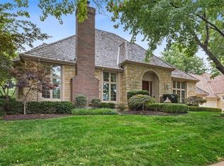 46 Le Mans Ct, Prairie Village, KS 66208
