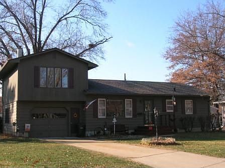 1st image of 2243 Sunnyside Cir