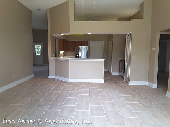 4th image of 7240 Somersworth Dr