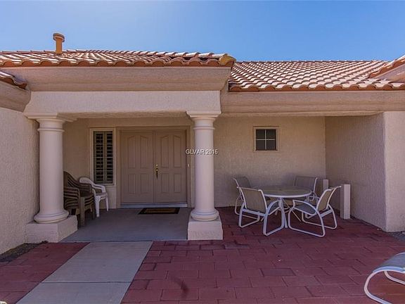 4th image of 2700 Lotus Hill Dr