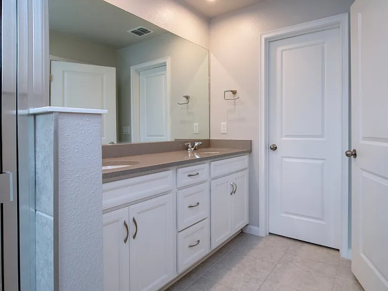 11518 Rolling Green Dr — Photo 35