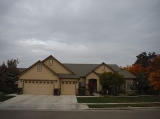 410 N Denton St, Visalia, CA 93291