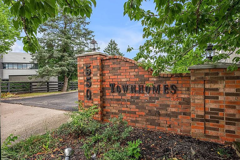 1st image of 550 Darby Creek Rd APT 3