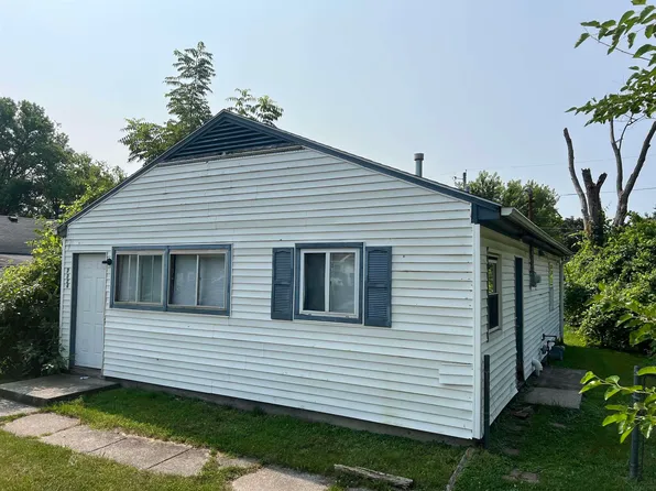 3324 Rodgers Ave, Fort Wayne, IN 46803