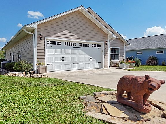 2nd image of 348 Riverwalk Cir