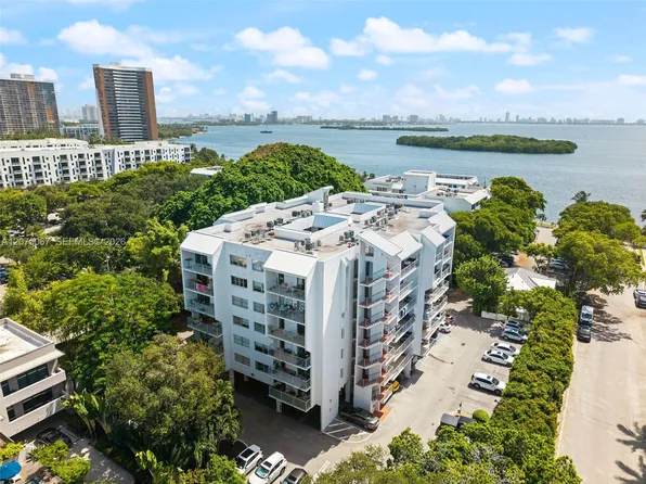 700 NE 63rd St APT D206, Miami, FL 33138