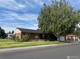 608 W Division Ave, Ephrata, WA 98823