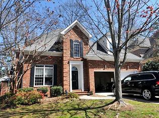 3707 Eastover Hills Ct, Charlotte, NC 28211