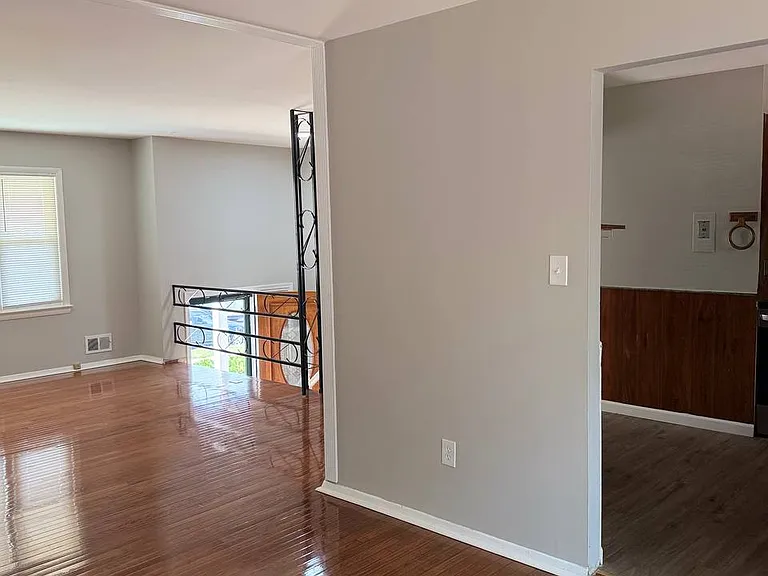 4310 Ridgecrest Dr — Photo 4