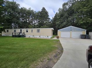 520 S Division St, Hancock, WI 54943