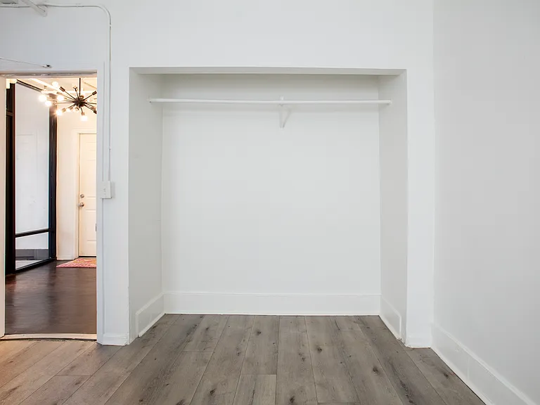 Bixel apts LLC — Photo 12