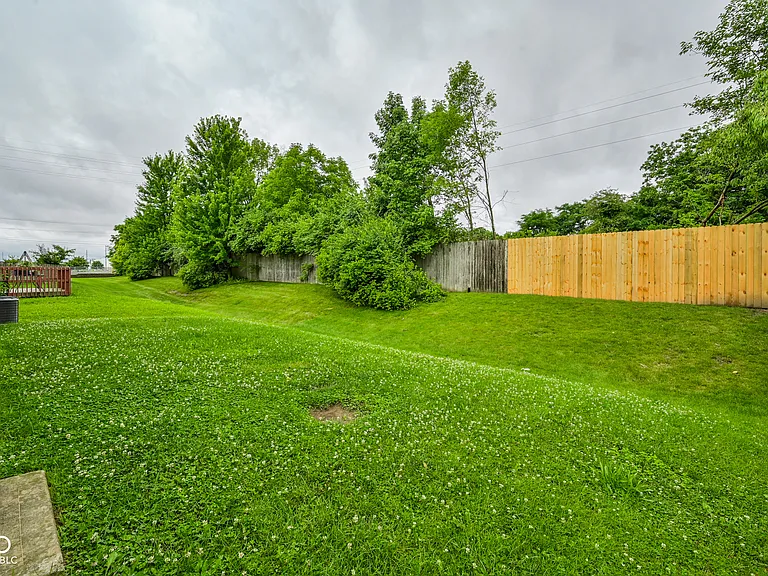 1804 Feather Reed Ln — Photo 6
