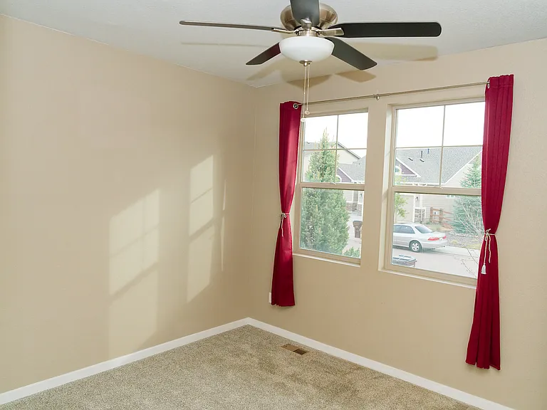 Main Floor 2nd Bedroom