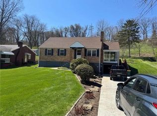 2251 Montgomery Rd, Sewickley, PA 15143
