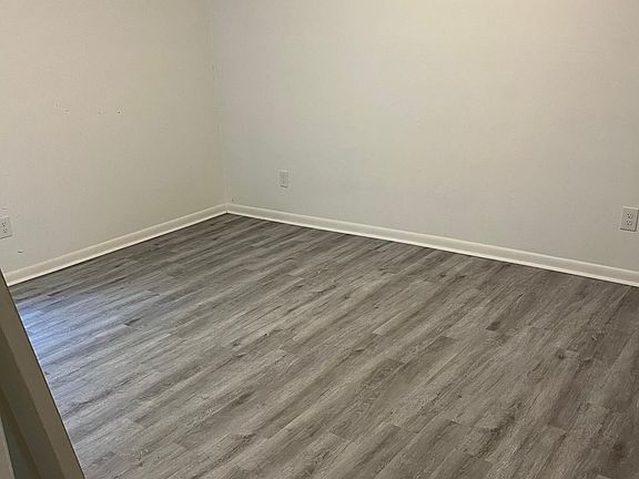 3rd image of 1221 Hillside Ave APT F