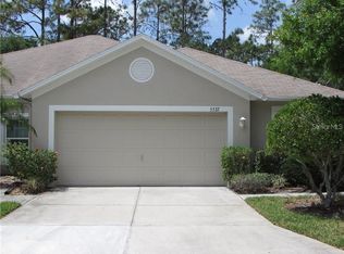 5537 Autumn Shire Dr, Zephyrhills, FL 33541