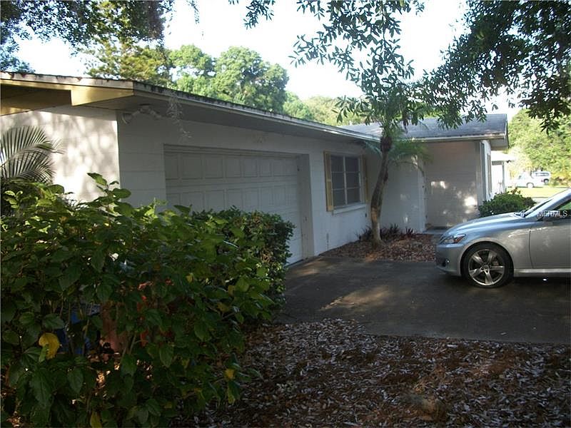 2nd image of 5016 19th Ave W