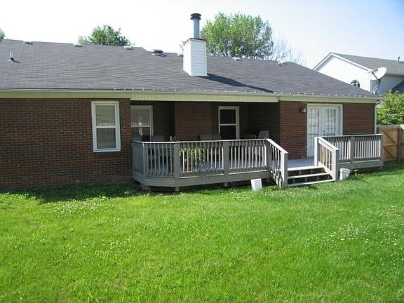 3rd image of 3992 Westbrook Dr