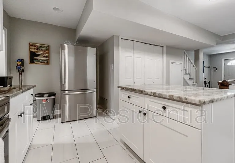 1226 Wallace St — Photo 7