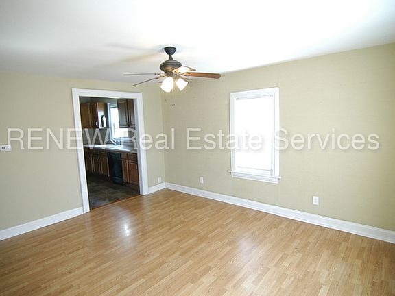 4th image of 1801 21st Ave S