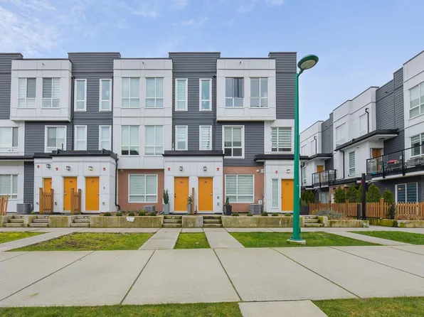 18855 72nd Ave #19, Surrey, BC V4N 6X2