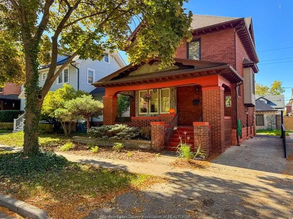 1077 Chilver Rd #2, Windsor, ON N8Y 2K6