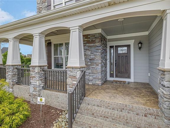 3rd image of 3221 Shelter Cove Court