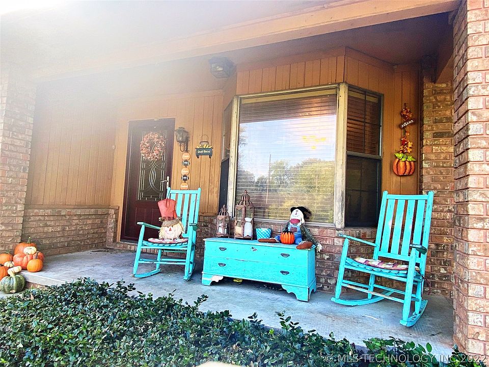 704 2nd St Haileyville, OK, 74546 Apartments for Rent Zillow