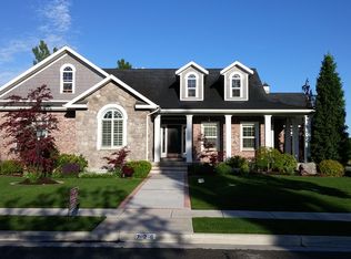 726 S Kays Dr, Kaysville, UT 84037