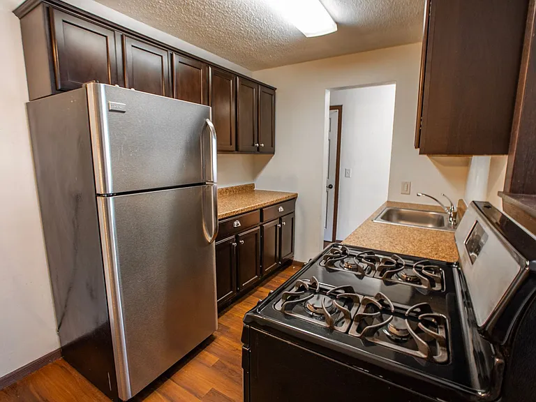 3431 Dupont Ave S — Photo 20