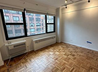 335 E 51st St APT 9B, New York, NY