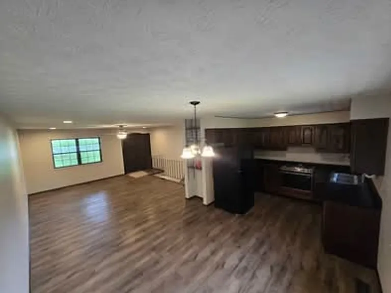 5094 Indian Hills Dr — Photo 9