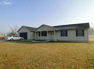 7165 Timberline Dr, Flint, MI 48507