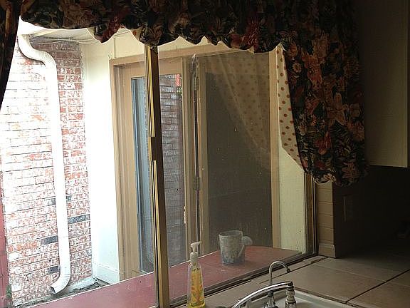 4th image of 1805 Woodbury