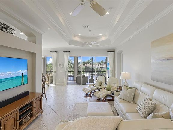 5th image of 8843 Nautical Landing Cir #9-201