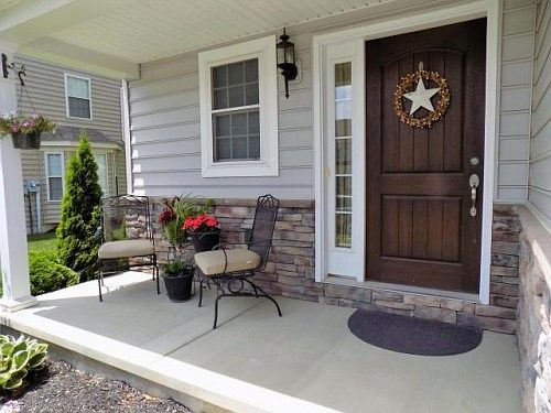 3rd image of 163 Eagle Dr