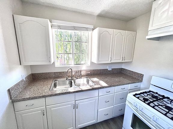 5th image of 6714 Troost Ave Unit S