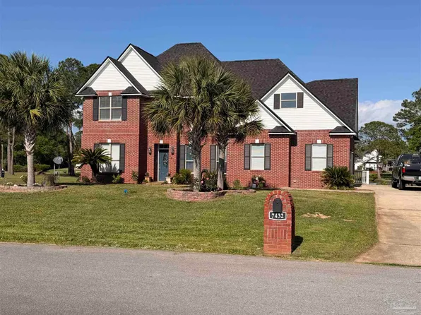 7432 San Ramon Dr, Milton, FL 32583