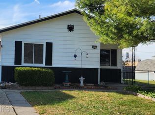 23927 Methuen Ave, Warren, MI 48091