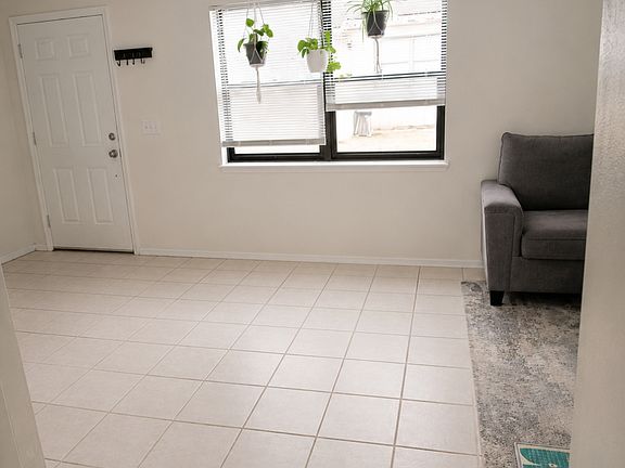 4th image of 3314 Vishaal Dr