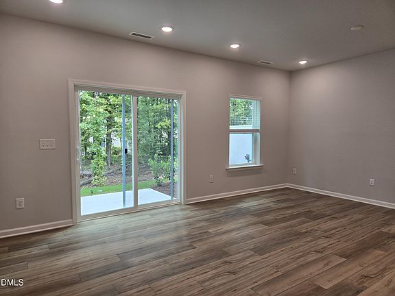 5th image of 2224 Bright Shore St #3