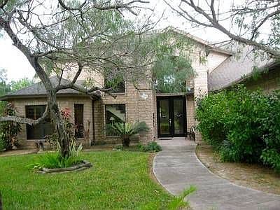 1st image of 138 Paloma Dr